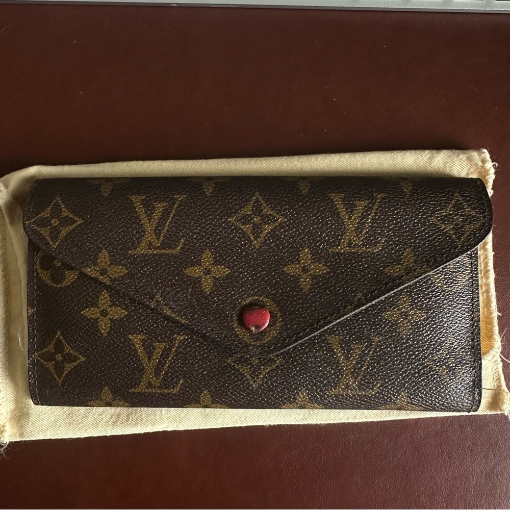 Louis Vuitton Josephine red button wallet